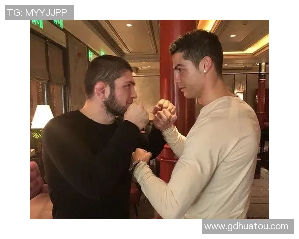 小鹰足球明星名字大全及其成就与故事分享