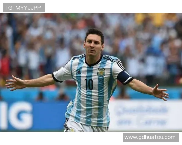 西班牙足球明星莫塔的辉煌职业生涯与对足球的热爱之路