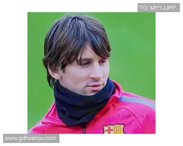 17号球衣背后的传奇足球明星们盘点与他们的辉煌成就